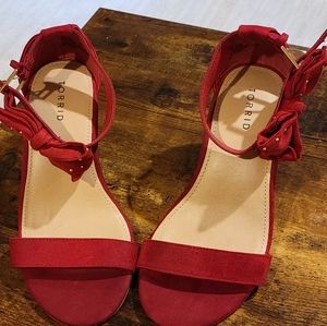 NWT Torrid Red Bow Ankle Heels Size 8w